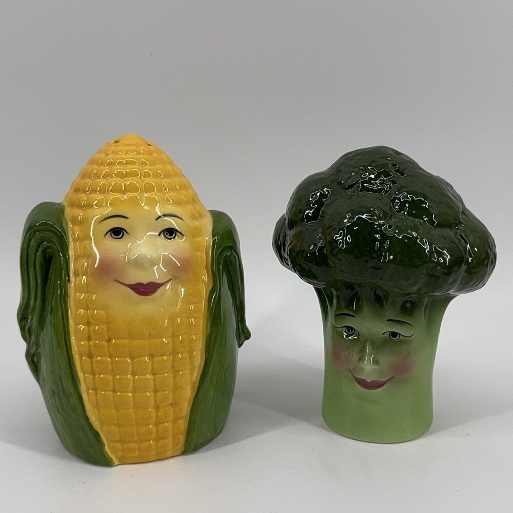 Clay Art Anthropomorphic Corn & Broccoli Salt & Pepper Shakers Ceramic 1992
